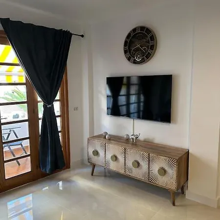 Modern,strandnaehe, Club Olympus, Garten Tenerife 公寓 *